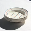 8 assiettes creuses au décor graphique