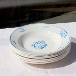 6 assiettes creuses en faïence blanche fleurie