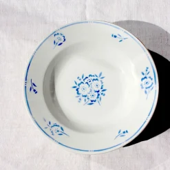 6 assiettes creuses en faïence blanche fleurie