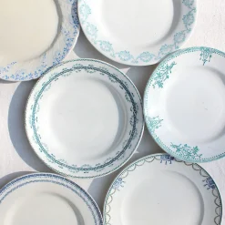 6 assiettes dépareillées en terre de fer