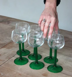 6 verres à vin alsaciens au pied vert vintage