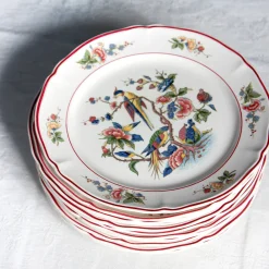 Assiettes anciennes au phoenix