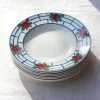 Assiettes aux roses art déco
