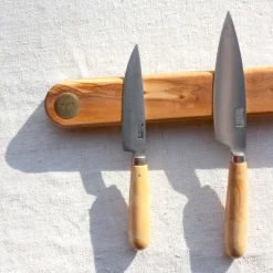 Barre magnétique pour couteaux en bois d'olivier