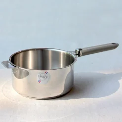 Batterie de trois casseroles en inox 18/10 avec manche amovible