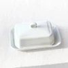 Beurrier rectangulaire en porcelaine blanche