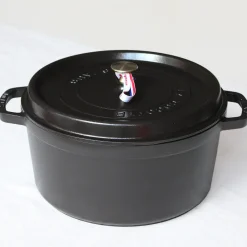 Cocotte ronde en fonte noire