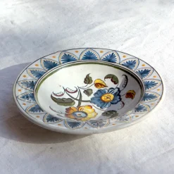 Coupe en céramique peinte à la main