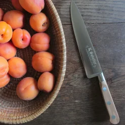 Couteau de chef lame 20cm et manche en bois d’olivier