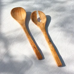 Couverts à salade en bois d’olivier