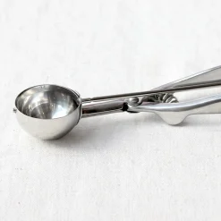 Cuillère à glace portionneuse en inox