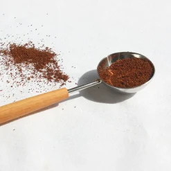 Cuillère doseuse pour thé et café