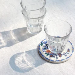 Dessous-de-bouteille aux coq et pivoines de Gien