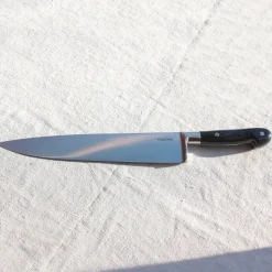 Grand couteau de découpe professionnel