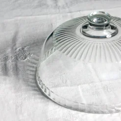 Grande cloche en verre