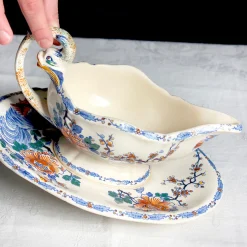 Grande saucière aux coq et pivoines de Gien