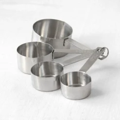 Lot de quatre cuillères mesures en inox