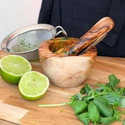 Mortier et pilon en bois d'olivier