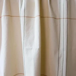 Nappe upcyclée écrue avec surpiqûres