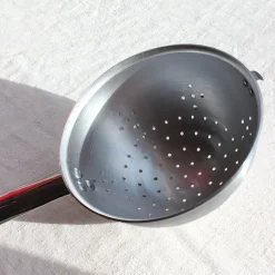 Passoire à queue en inox et aluminium