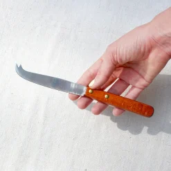 Petit couteau à fromage manche en bois