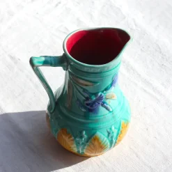 Pichet en barbotine colorée