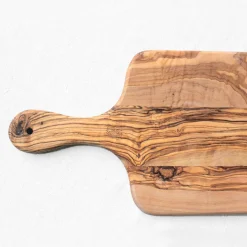 Planche en bois d'olivier avec poignée