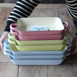 Plat à four émaillé rose - petit format