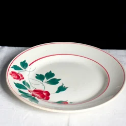 Plat de service aux roses