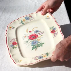 Plat rectangulaire aux fleurs des bois