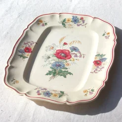 Plat rectangulaire aux fleurs des bois