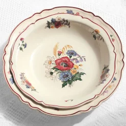 Plats de service ronds aux fleurs des bois