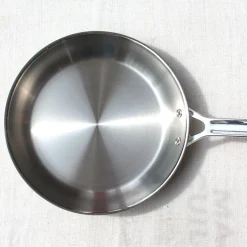 Poêle en inox 18/10 brossé manche fixe