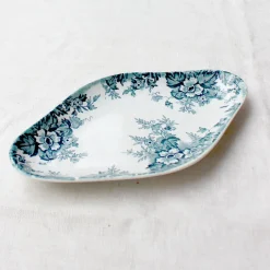 Ravier ancien en terre de fer fleurie