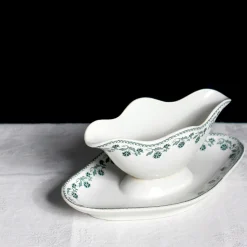 Saucière en terre de fer à la frise verte