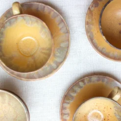 Service en grès jaune