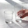 Verre à eau strié